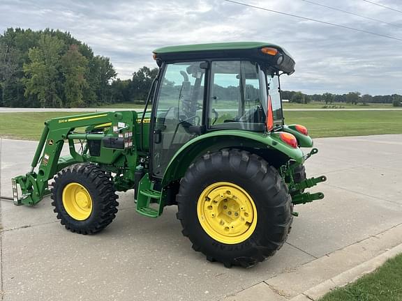 Image of John Deere 5075E equipment image 1