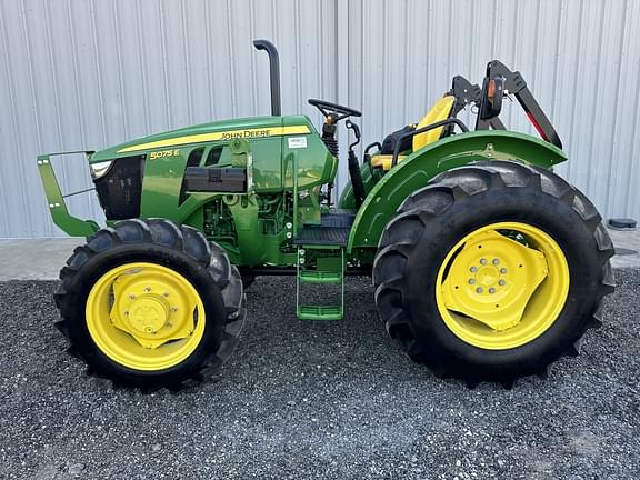 Image of John Deere 5075E Primary image