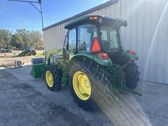 Image of John Deere 5075E equipment image 2