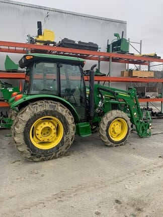 Main image John Deere 5075E