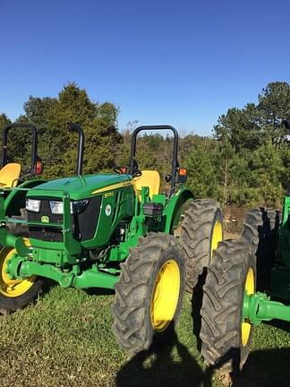 Image of John Deere 5075E equipment image 2