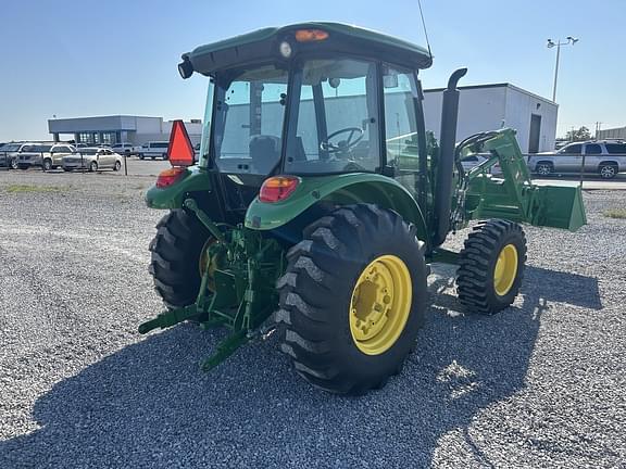 Image of John Deere 5075E equipment image 4