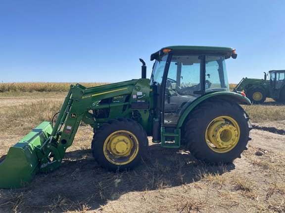 Main image John Deere 5075E