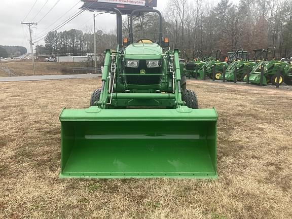 Image of John Deere 5075E equipment image 3