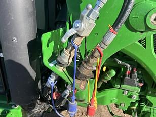 Main image John Deere 5075E 32