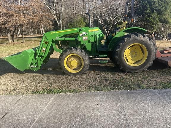 Image of John Deere 5075E equipment image 1