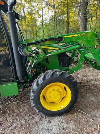 Image of John Deere 5075E equipment image 4