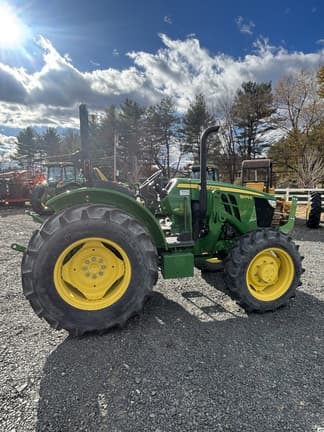 Image of John Deere 5075E Primary image