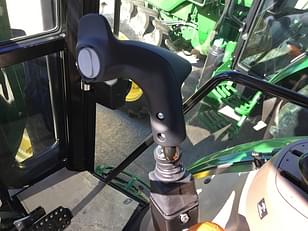 Main image John Deere 5075E 7