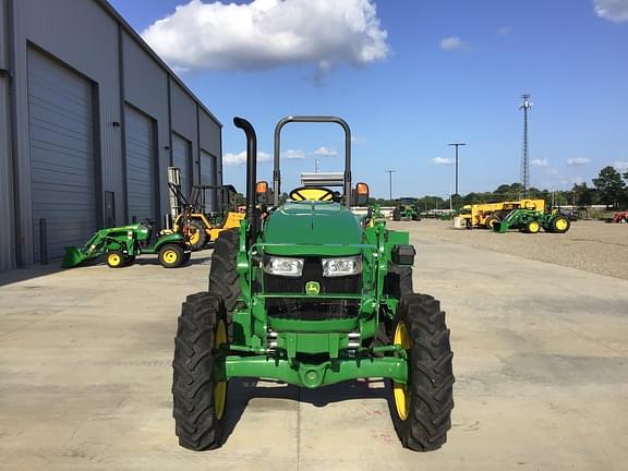 Image of John Deere 5075E equipment image 2