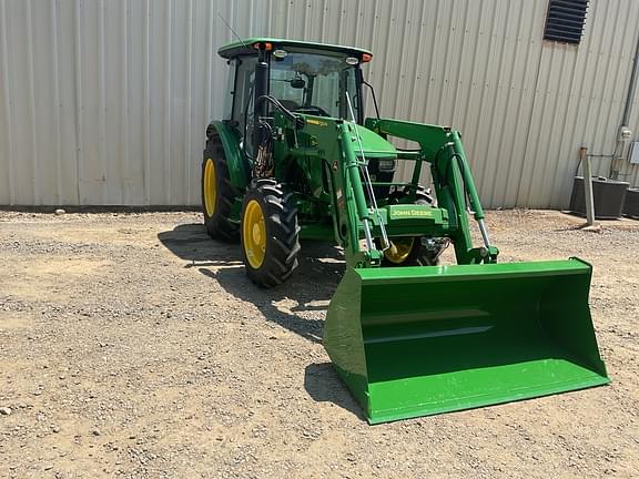 Image of John Deere 5075E equipment image 2