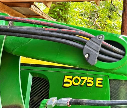 Image of John Deere 5075E equipment image 1