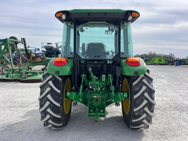 Image of John Deere 5075E equipment image 4