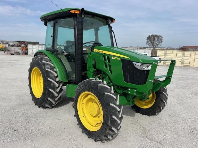 Image of John Deere 5075E Primary image