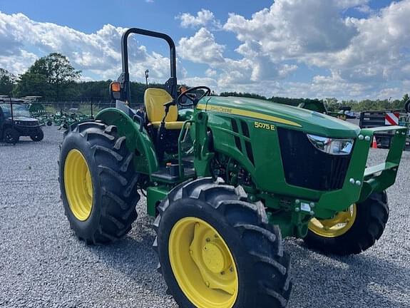 Image of John Deere 5075E Primary image