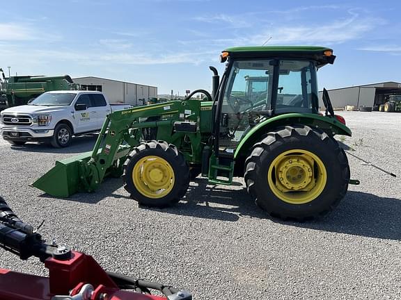 Image of John Deere 5075E equipment image 1