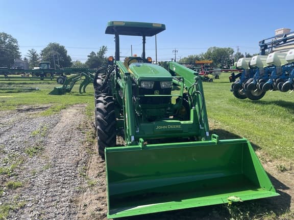 Image of John Deere 5075E equipment image 1