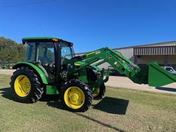 Main image John Deere 5075E