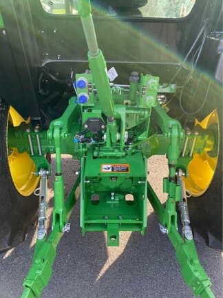 Image of John Deere 5075E equipment image 1