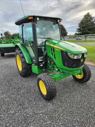 Image of John Deere 5075E equipment image 4