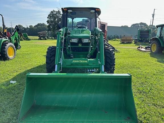 Image of John Deere 5075E equipment image 1