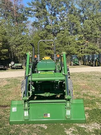 Image of John Deere 5075E equipment image 2