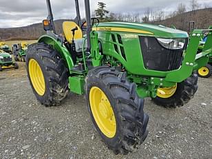 Main image John Deere 5075E