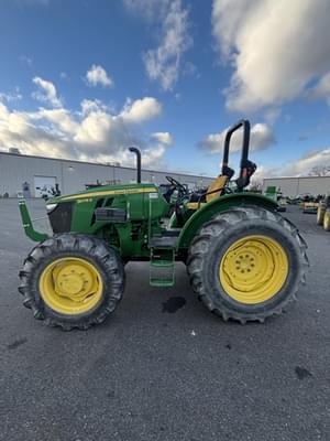 2023 John Deere 5075E Image
