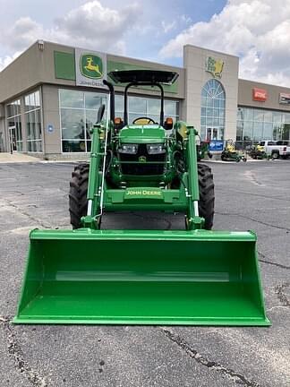 Image of John Deere 5075E equipment image 1