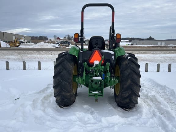 Image of John Deere 5075E equipment image 1