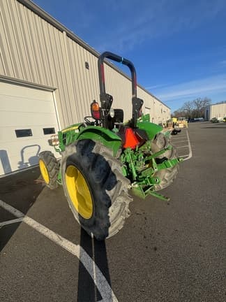 Image of John Deere 5075E equipment image 2