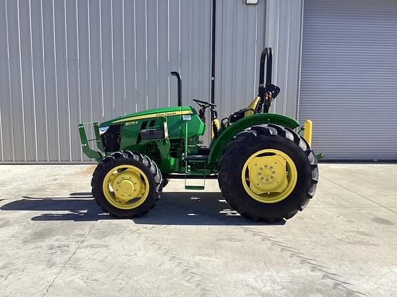 Image of John Deere 5075E Primary image