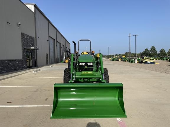 Image of John Deere 5075E equipment image 2