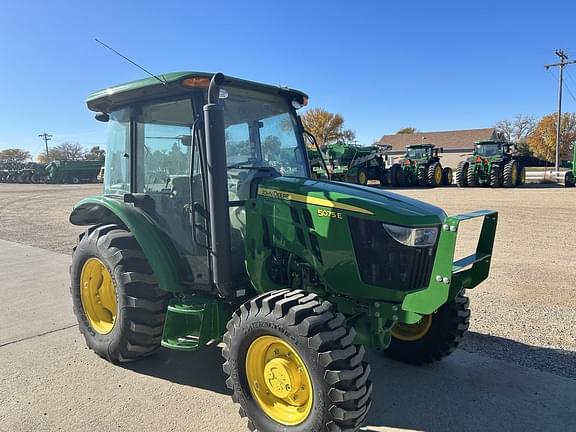 Image of John Deere 5075E Primary image