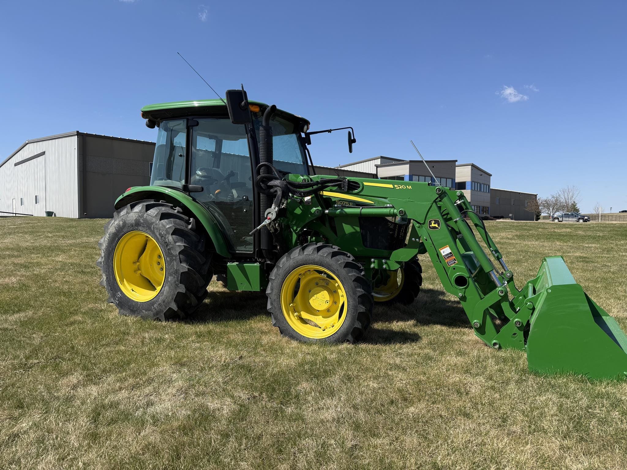 2023 John Deere 5075E Equipment Image0