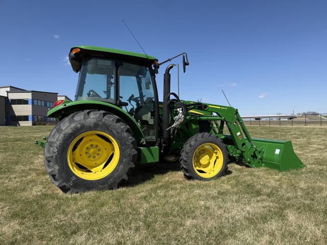 Image of John Deere 5075E equipment image 1