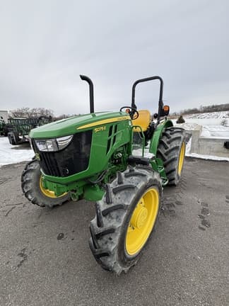 Image of John Deere 5075E equipment image 3