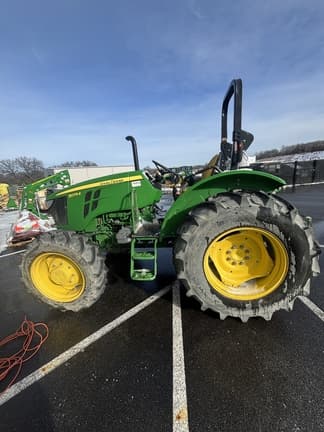 Image of John Deere 5075E Primary image