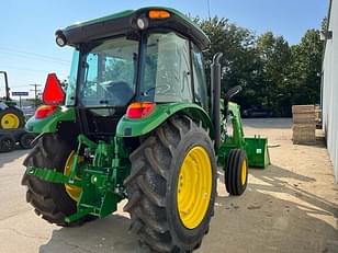 Main image John Deere 5075E 6