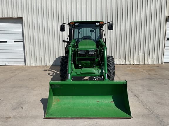 Image of John Deere 5075E equipment image 2