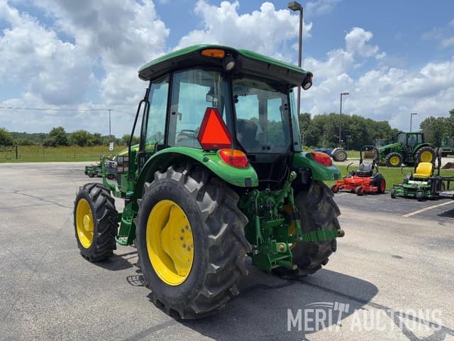 Image of John Deere 5075E equipment image 2