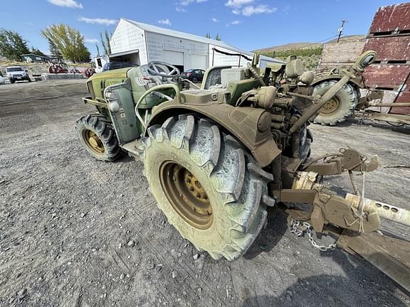 Image of John Deere 5075GL equipment image 2