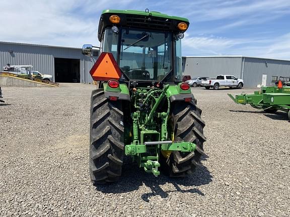 Image of John Deere 5075GN equipment image 1