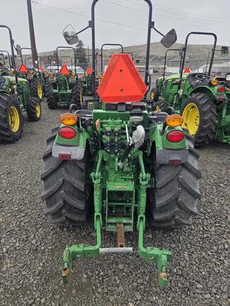 Image of John Deere 5075GL equipment image 1