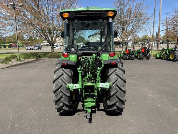 Image of John Deere 5075GN equipment image 3