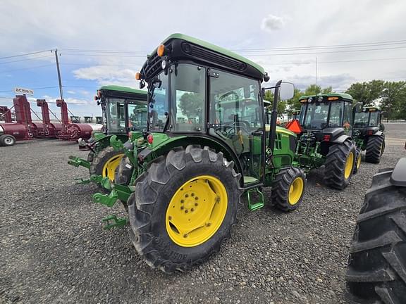 Image of John Deere 5075GN equipment image 3