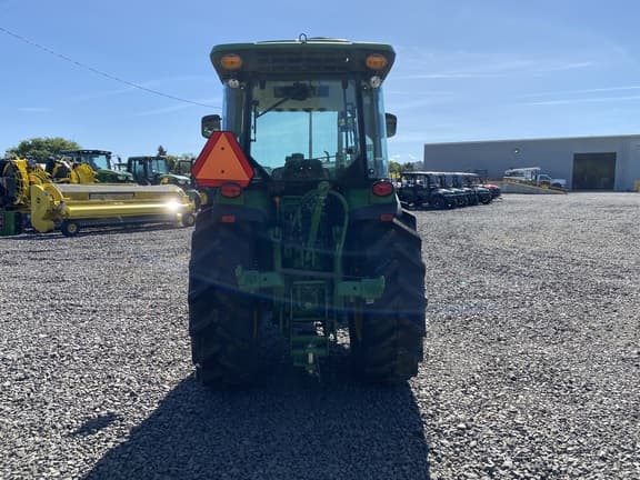 Image of John Deere 5075GN equipment image 3