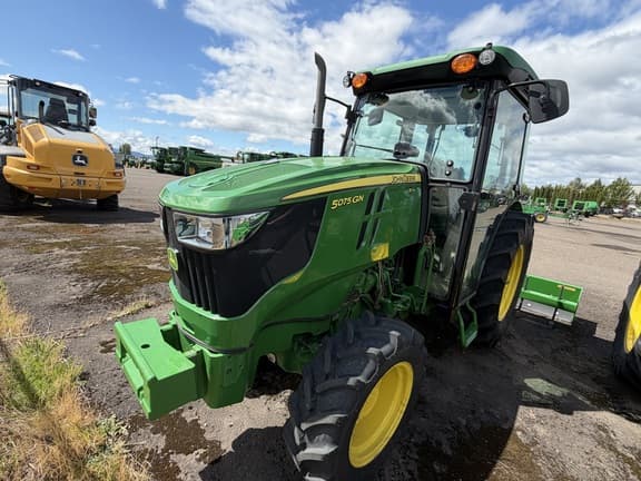 Image of John Deere 5075GN Primary image