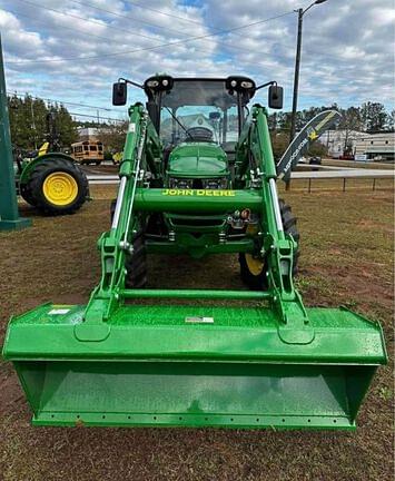 Image of John Deere 5075M equipment image 1