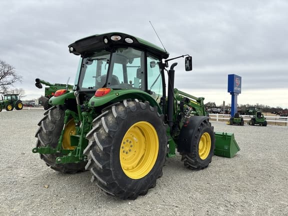 Image of John Deere 5075M equipment image 2